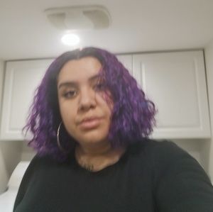 Meet your Posher, Diliana